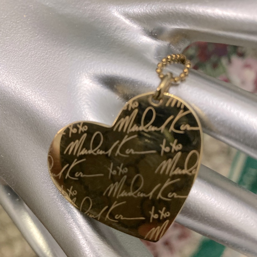 Golden MK Signature Heart Necklace - Picture 4 of 8